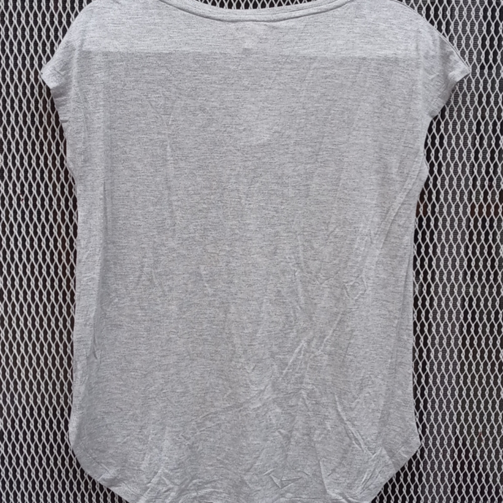 Pink Republic Grey T-Shirt Size M - Picture 2 of 4